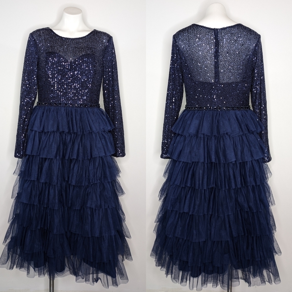 Mac Duggal Blue Long Sleeve Crew Neck Gown
